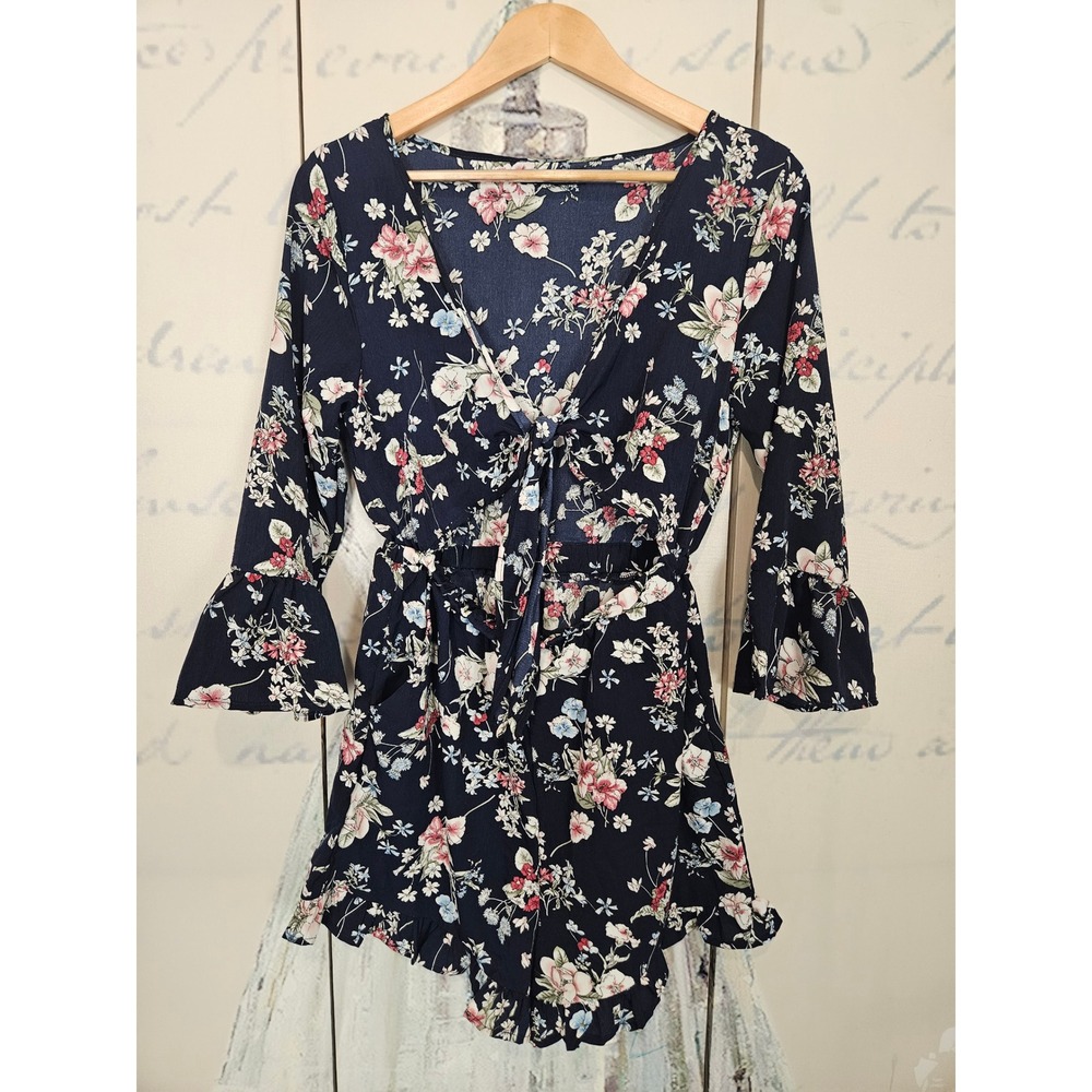 Nasty Gal Navy Floral Tie Front Romper 3/4 Bell Sleeve Ruffle Hem‎ Womens Size 8